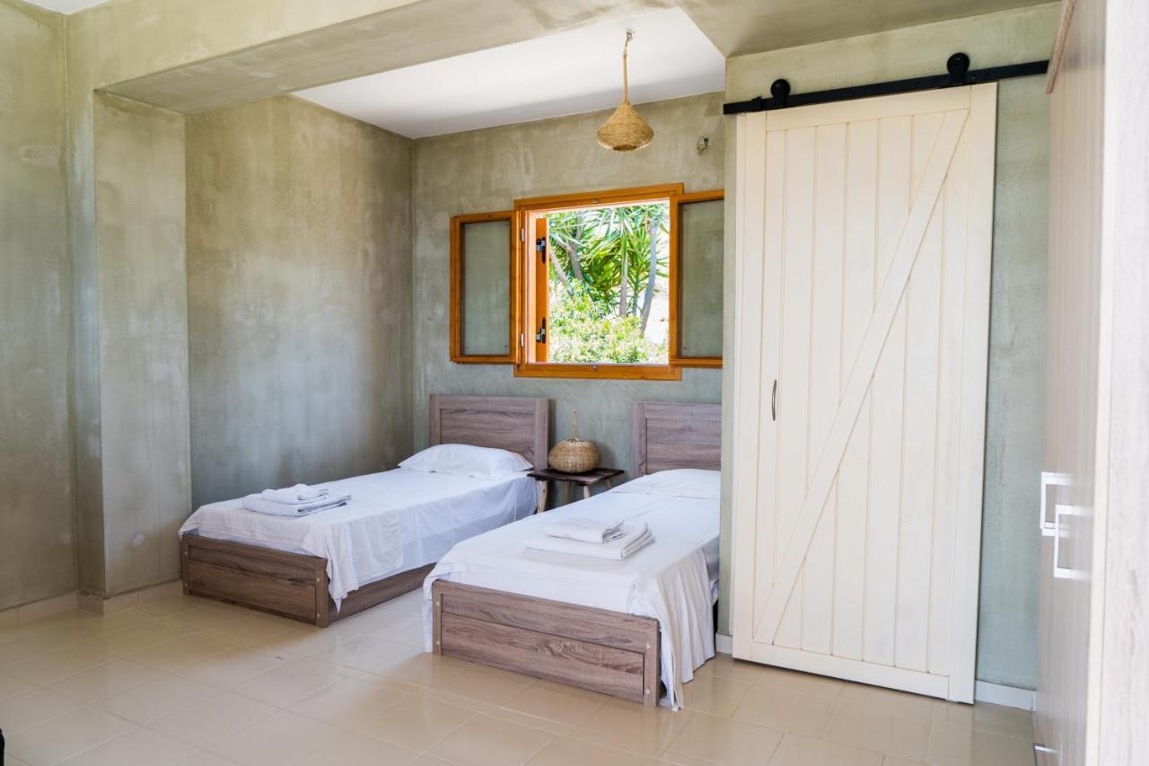 Exoristoi Nature Suites Gavdos Exterior photo